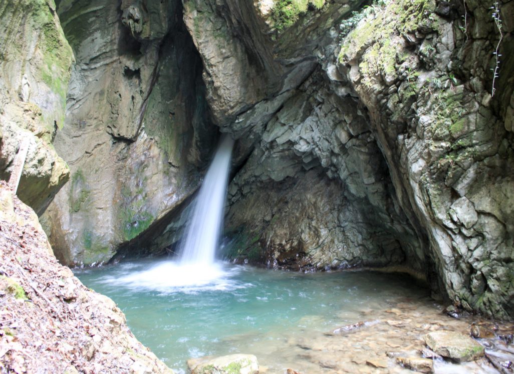 cascata Gorg d'abiss a Ledro